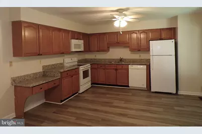 8305 Ridge Crossing Lane, Springfield, VA 22152 - Photo 10