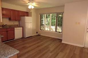 8305 Ridge Crossing Ln, Springfield, VA 22152 - Photo 6