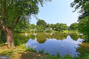 9637 Westport Ln, Burke, VA 22015 - Photo 24