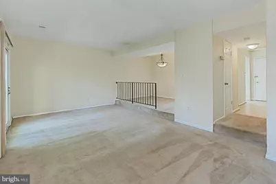 9637 Westport Lane, Burke, VA 22015 - Photo 4