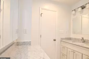 7733 Trevino Ln, Falls Church, VA 22043 - Photo 12