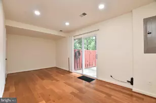 7733 Trevino Ln, Falls Church, VA 22043 - Photo 16