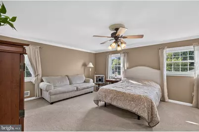 7901 Laural Valley Way, Springfield, VA 22153 - Photo 30