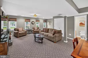 7901 Laural Valley Way, Springfield, VA 22153 - Photo 44
