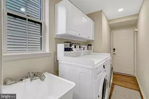 4172 McCloskey Ct, Chantilly, VA 20151 - Photo 18