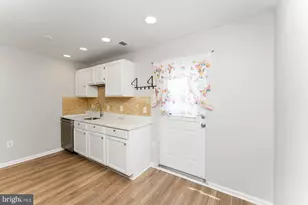 2534 Peter Jefferson Ln, Herndon, VA 20171 - Photo 18