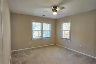 6413 4 Oaks Ln, Burke, VA 22015 - Photo 30
