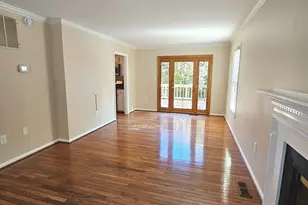 6413 4 Oaks Ln, Burke, VA 22015 - Photo 10