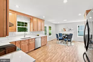 13526 Brightfield Ln, Herndon, VA 20171 - Photo 8