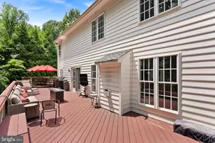 7214 Calamo St, Springfield, VA 22150 - Photo 74