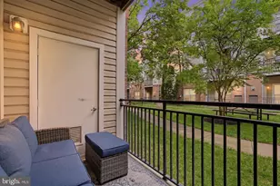 3850 Lightfoot St, Chantilly, VA 20151 - Photo 18