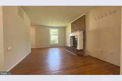 5726 Oak Fern Court, Burke, VA 22015 - Photo 6