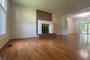 5726 Oak Fern Ct, Burke, VA 22015 - Photo 8