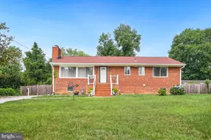 6802 Derrell Ct, Alexandria, VA 22307 - Photo 1