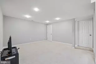 6802 Derrell Ct, Alexandria, VA 22307 - Photo 26