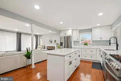 6802 Derrell Court, Alexandria, VA 22307 - Photo 10