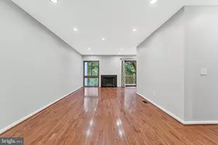2347 Millennium Ln, Reston, VA 20191 - Photo 12