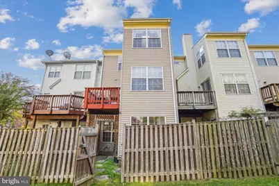 2409 Simpkins Farm Drive, Herndon, VA 20171 - Photo 16