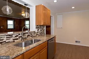 6400 Japonica St, Springfield, VA 22150 - Photo 8
