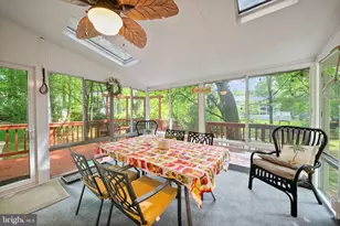 2655 Petersborough St, Herndon, VA 20171 - Photo 44