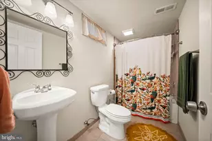 2655 Petersborough St, Herndon, VA 20171 - Photo 42