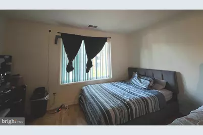 527 Florida Avenue #103, Herndon, VA 20170 - Photo 8