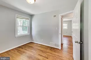 6641 Barrett Rd, Falls Church, VA 22042 - Photo 18