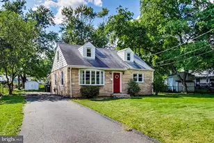 6641 Barrett Rd, Falls Church, VA 22042 - Photo 50