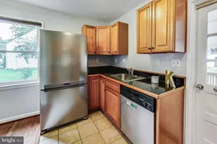 6641 Barrett Rd, Falls Church, VA 22042 - Photo 10