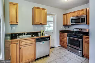 6641 Barrett Rd, Falls Church, VA 22042 - Photo 8