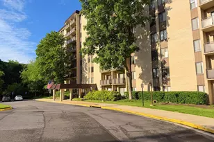 3100 S Manchester St, Falls Church, VA 22044 - Photo 2