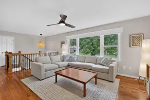 1933 Relda Ct, Falls Church, VA 22043 - Photo 4