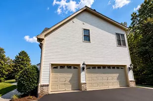 9503 Peniwill Dr, Lorton, VA 22079 - Photo 4