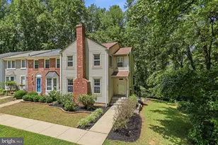 10100 Walnut Wood Ct, Burke, VA 22015 - Photo 1