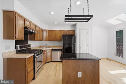 6090 Joust Lane, Alexandria, VA 22315 - Photo 12