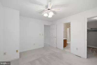 6090 Joust Lane, Alexandria, VA 22315 - Photo 18