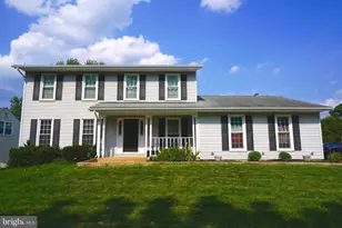 1432 Powells Tavern Pl, Herndon, VA 20170 - Photo 1
