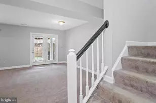 7439 Heatherfield Ln, Alexandria, VA 22315 - Photo 24
