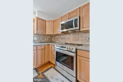 1107 Treeside Lane, Herndon, VA 20170 - Photo 16