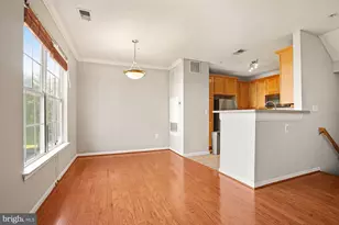 13038 Cabin Creek Rd, Herndon, VA 20171 - Photo 8