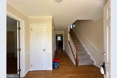 893 Broad Oaks Drive, Herndon, VA 20170 - Photo 4