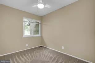 2665 Glengyle Dr, Vienna, VA 22181 - Photo 24
