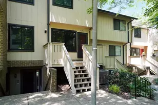 2665 Glengyle Dr, Vienna, VA 22181 - Photo 32