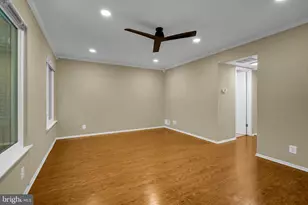 2665 Glengyle Dr, Vienna, VA 22181 - Photo 10