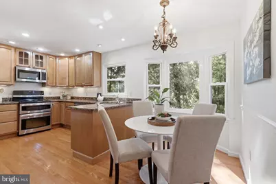 12024 Cheviot Drive, Herndon, VA 20170 - Photo 12