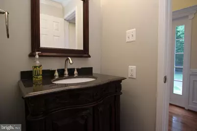 6065 Innisvale Drive, Fairfax Station, VA 22039 - Photo 14