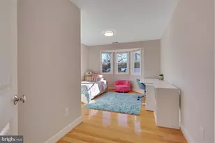 5922 Chesterbrook Rd, McLean, VA 22101 - Photo 56