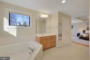 5922 Chesterbrook Rd, McLean, VA 22101 - Photo 50