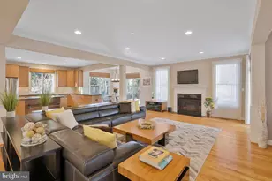 5922 Chesterbrook Rd, McLean, VA 22101 - Photo 22