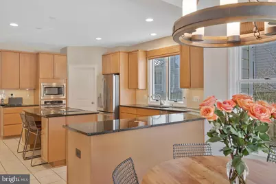 5922 Chesterbrook Road, McLean, VA 22101 - Photo 30